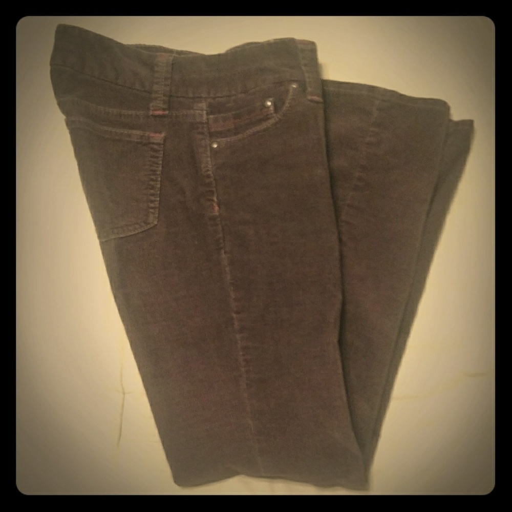 **MARKDOWN** Gap chocolate brown cords